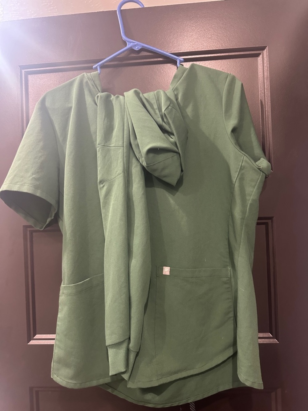 Hunter green scrub set Fabletics - Picture 4 of 5